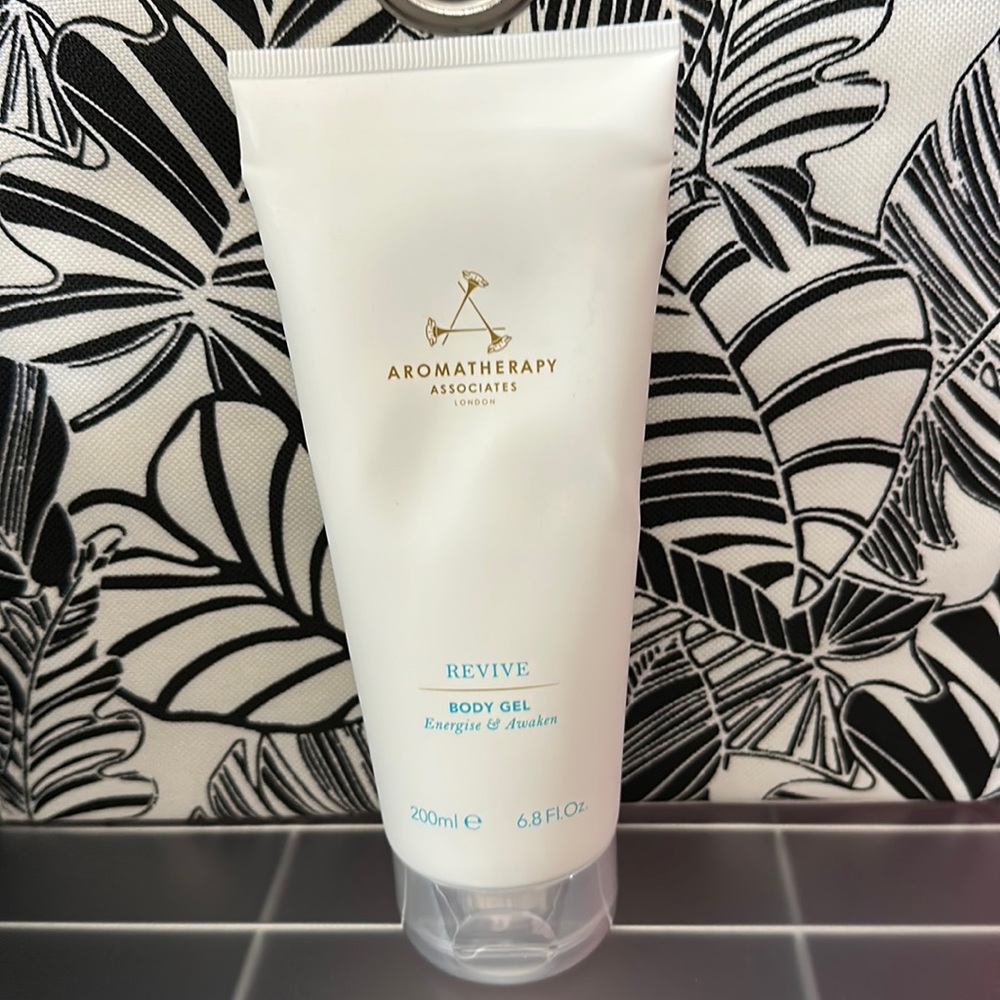 Aromatherapy Associates Revive Body Gel